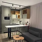 Vega 1 * Golem (Tirana)